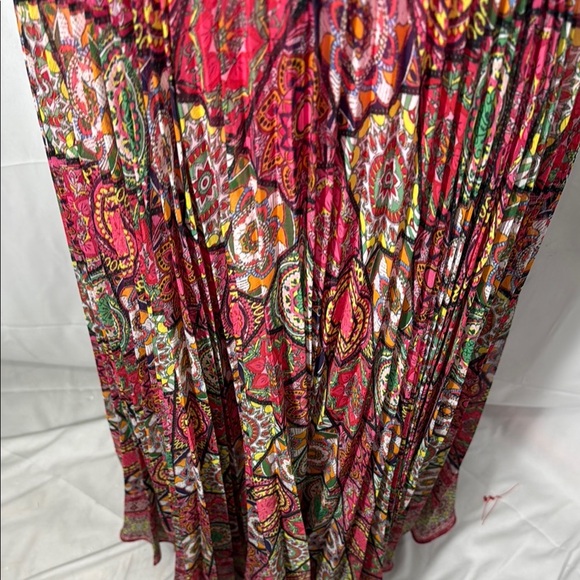 Alice + Olivia Despina Kaleidoscope Maxi Dress Size 0 Boho Pleated Festival Gown - Picture 9 of 10
